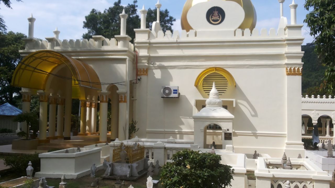 Kompleks Makam Almarhum Sultan Abdul Samad